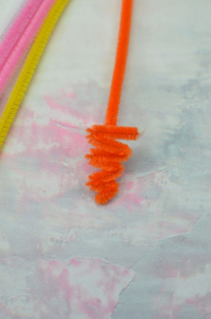 DIY Pipe Cleaner Popsicle Stick BUNNY